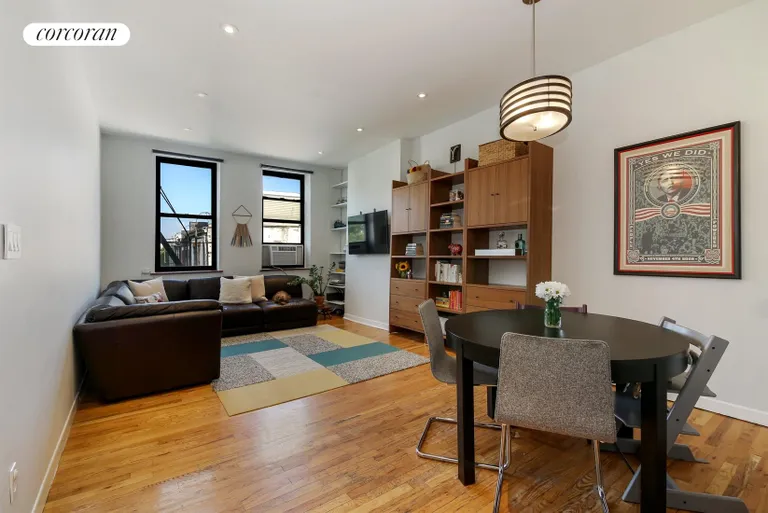 New York City Real Estate | View 412 7th Avenue, 3R | 2 Beds, 1 Bath | View 1