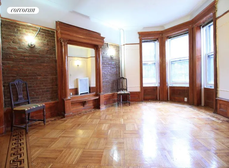 New York City Real Estate | View 390 New York Avenue, 1 | room 1 | View 2