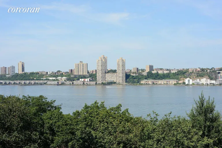 New York City Real Estate | View 137 Riverside Drive, 6BC | room 1 | View 2