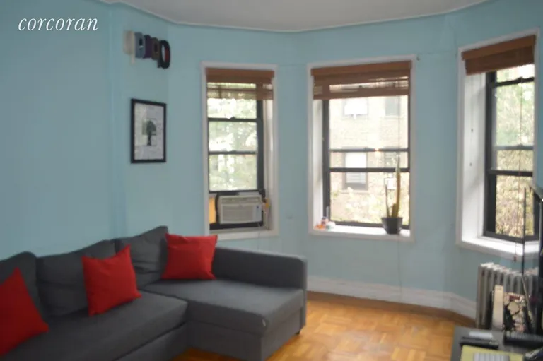 New York City Real Estate | View 756 Brady Avenue, 507 | High Ceilings | View 2