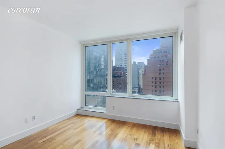 New York City Real Estate | View 250 East 53rd Street, 1504 | Bedroom | View 14