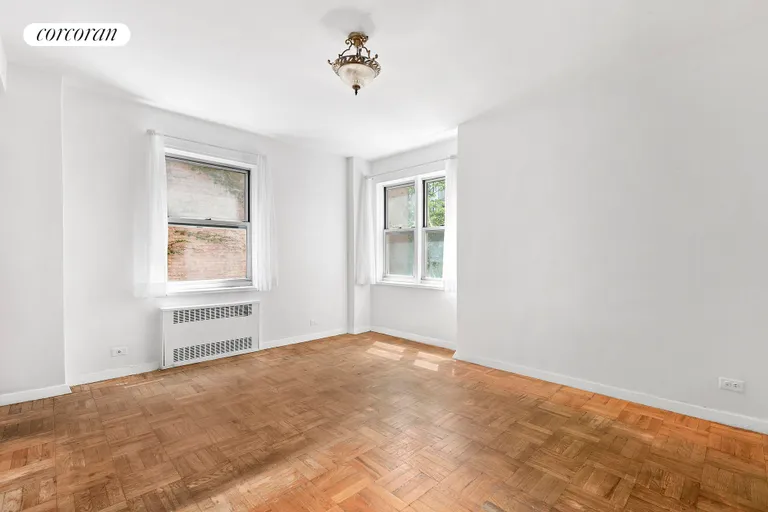 New York City Real Estate | View 34 Plaza Street East, 309 | Master bedroom | View 4