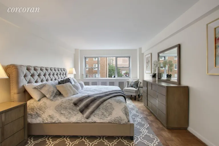 New York City Real Estate | View 40 East 78th Street, 8F | Master Bedroom | View 4