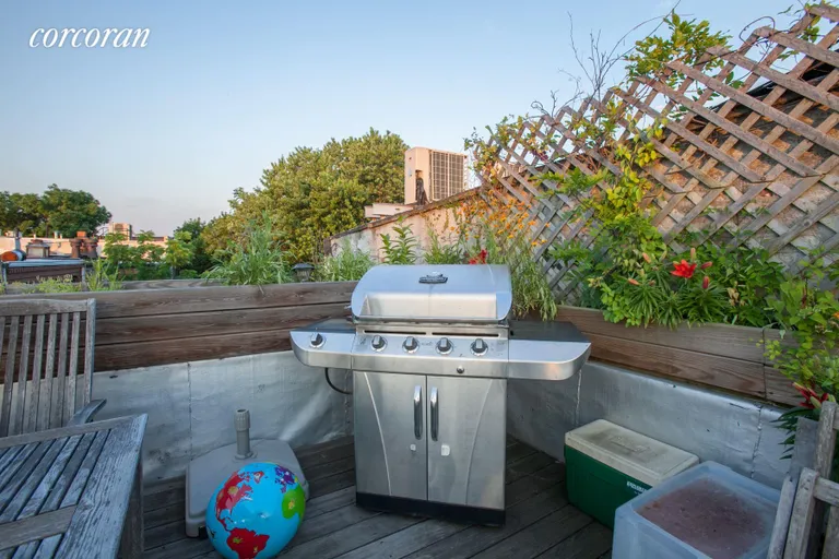 New York City Real Estate | View 477 Classon Avenue, 2A | Private Gas BBQ | View 7