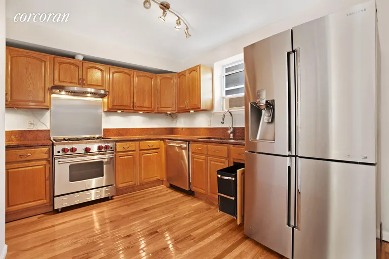 New York City Real Estate | View 477 Classon Avenue, 2A | room 2 | View 3