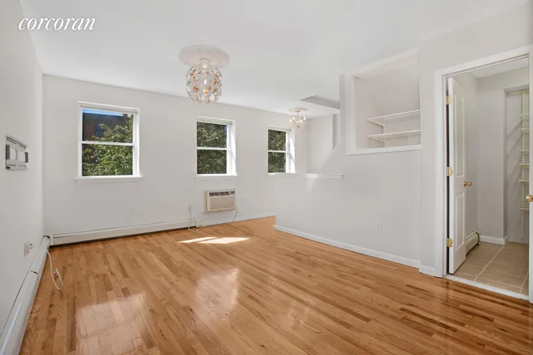 New York City Real Estate | View 477 Classon Avenue, 2A | room 1 | View 2