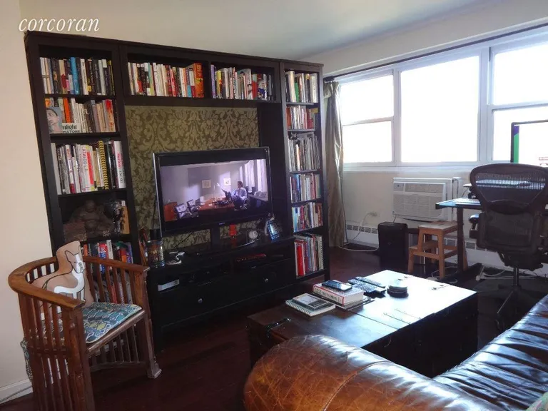 New York City Real Estate | View 122 Ashland Place, 16E | Partition bet Living rm & sleep alcove | View 3