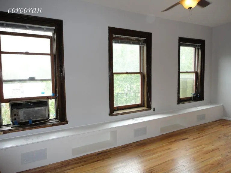 New York City Real Estate | View 6 South Portland Avenue, Fort Greene, 5A | Large west facing windows | View 4