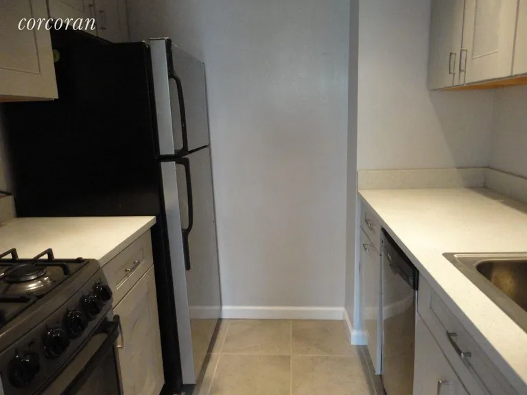 New York City Real Estate | View 6 South Portland Avenue, Fort Greene, 5A | Appliances include dishwasher | View 6