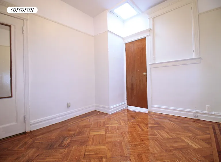 New York City Real Estate | View 390 New York Avenue, 2 | room 4 | View 5