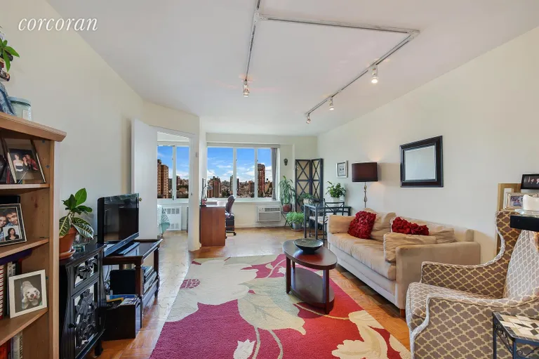 New York City Real Estate | View 392 Central Park West, 18S | 1 Bed, 1 Bath | View 1