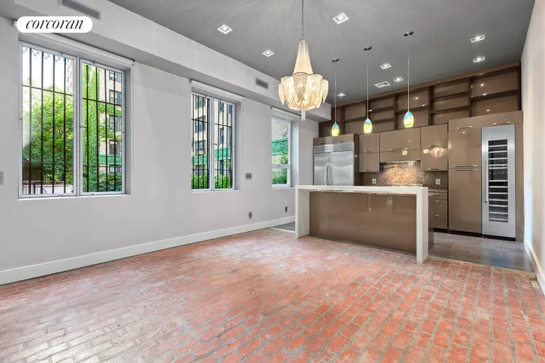 New York City Real Estate | View 310 East 69th Street | 4 Beds, 4 Baths | View 1