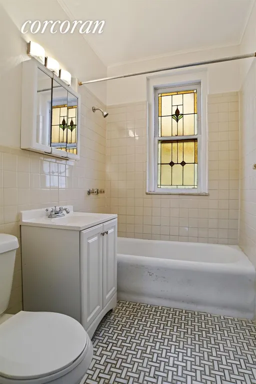 New York City Real Estate | View 647 41st Street, 1B | Bathroom | View 5