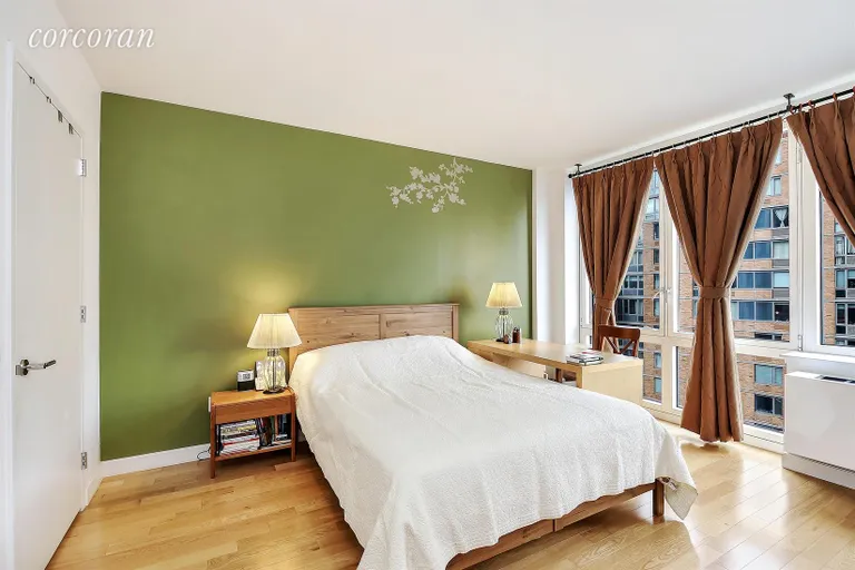 New York City Real Estate | View 415 Main Street, 10A | Master Bedroom | View 6