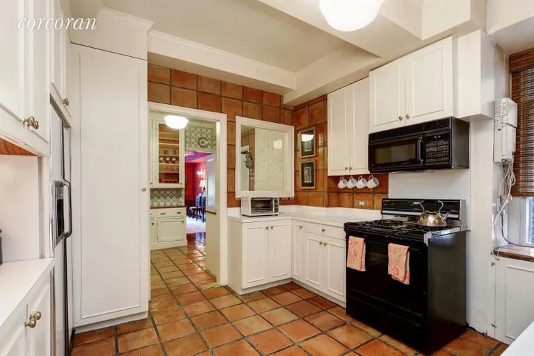 New York City Real Estate | View 1215 Fifth Avenue, 4B | Kitchen | View 15
