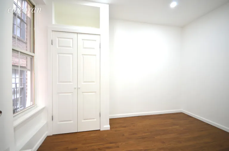 New York City Real Estate | View 11 Varick Street, 4S | Spacious bedroom with closet space | View 6