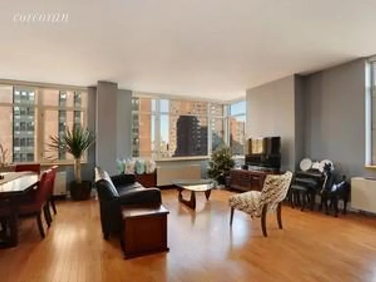 New York City Real Estate | View 1760 Second Avenue, 25A | 3 Beds, 3 Baths | View 1