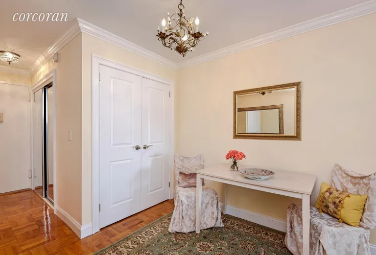 New York City Real Estate | View 301 East 64th Street, 17A | room 6 | View 7