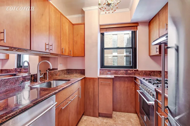 New York City Real Estate | View 301 East 64th Street, 17A | room 2 | View 3