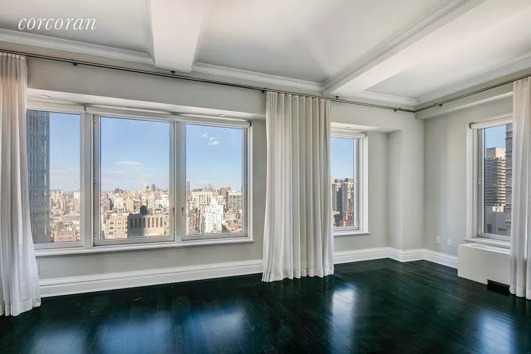 New York City Real Estate | View 502 Park Avenue, PH28 | room 3 | View 4