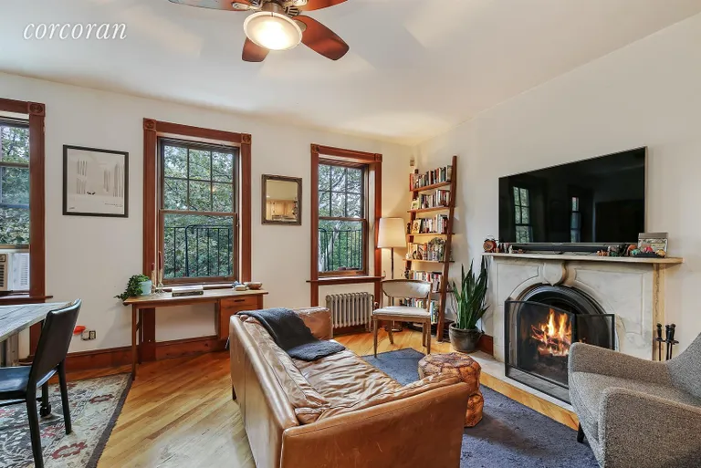 New York City Real Estate | View 416 Clermont Avenue, 4F | 1 Bed, 1 Bath | View 1