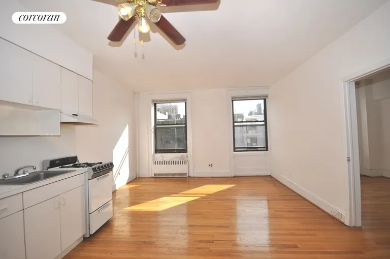 New York City Real Estate | View 150 Montague Street, 4R | room 1 | View 2