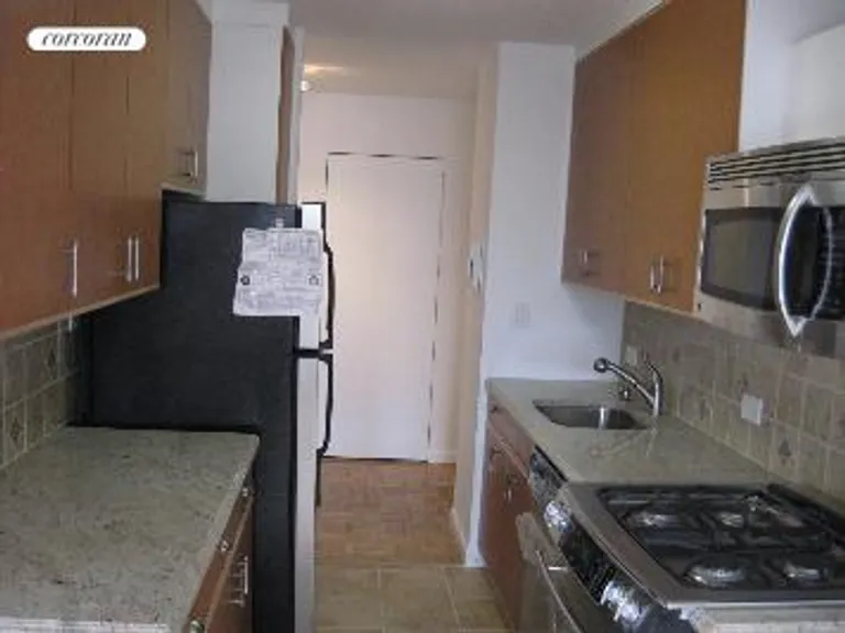 New York City Real Estate | View 1619 Third Avenue, 5H | New kitchen | View 3
