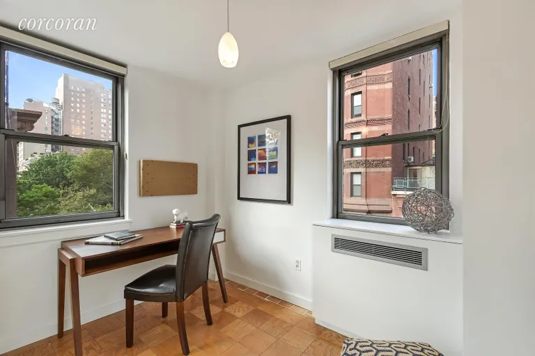 New York City Real Estate | View 32 Gramercy Park South, 6L | Office | View 4
