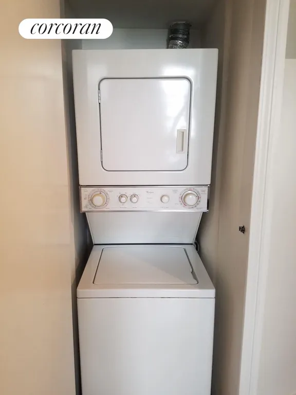New York City Real Estate | View 399 1st Street, 2 | In-Unit Washer/Dryer | View 13