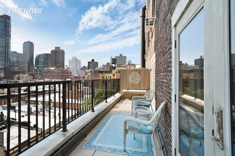 New York City Real Estate | View 20 West 72Nd Street, 906A | 1 Bed, 1 Bath | View 1