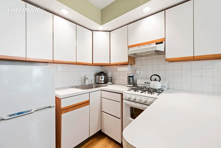 New York City Real Estate | View 220 East 82nd Street, 3RE | Tons of Storage. Dishwasher Ready. | View 3