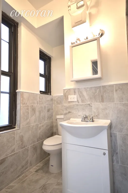 New York City Real Estate | View 206 Thompson Street, 15 | room 3 | View 4