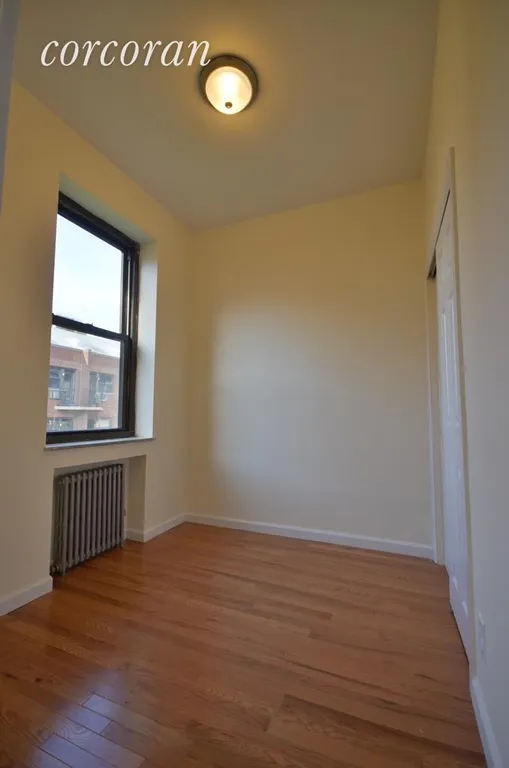 New York City Real Estate | View 206 Thompson Street, 15 | room 4 | View 5