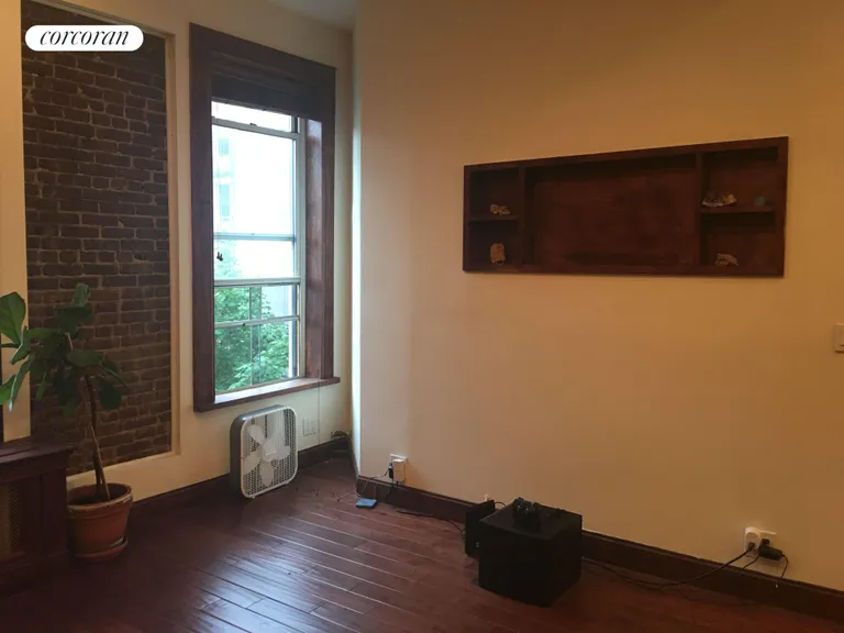 New York City Real Estate | View 7 West 82Nd Street, 4 | room 3 | View 4