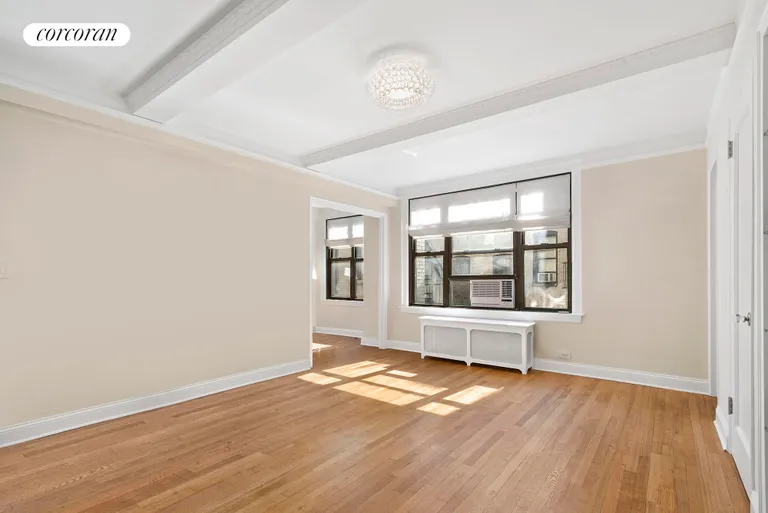 New York City Real Estate | View 12 East 97th Street, 6A | Living Room | View 4