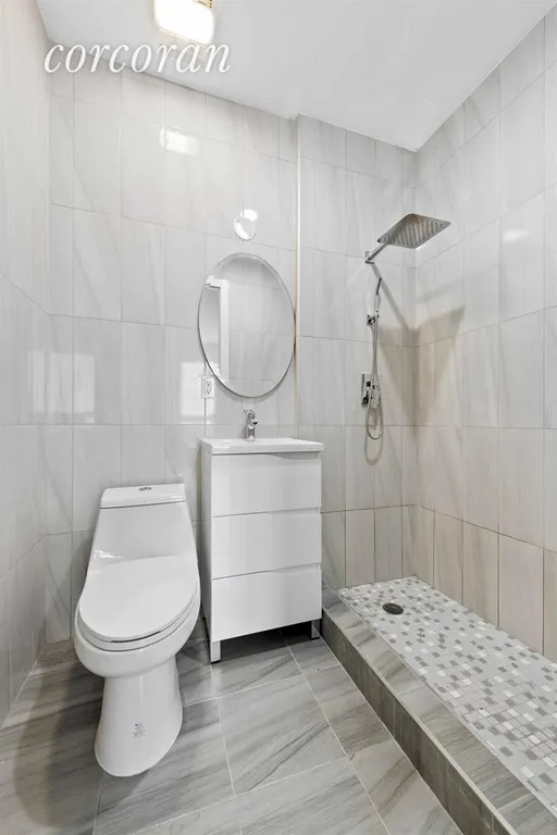 New York City Real Estate | View 222 Parkville Avenue, 8A | Bathroom | View 10