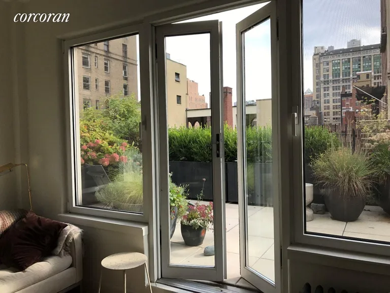 New York City Real Estate | View 102 East 22Nd Street, PHD | 1 Bed, 1 Bath | View 1