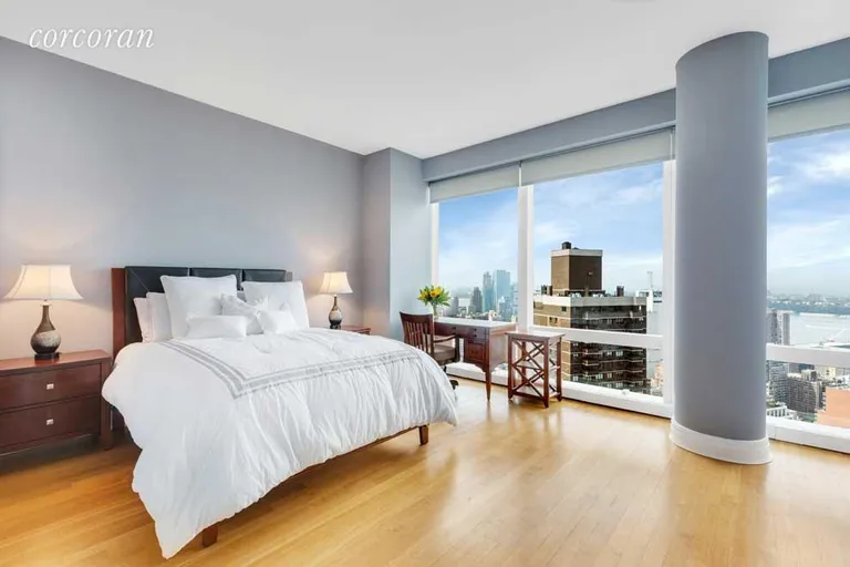 New York City Real Estate | View 25 Columbus Circle, 58G | room 1 | View 2