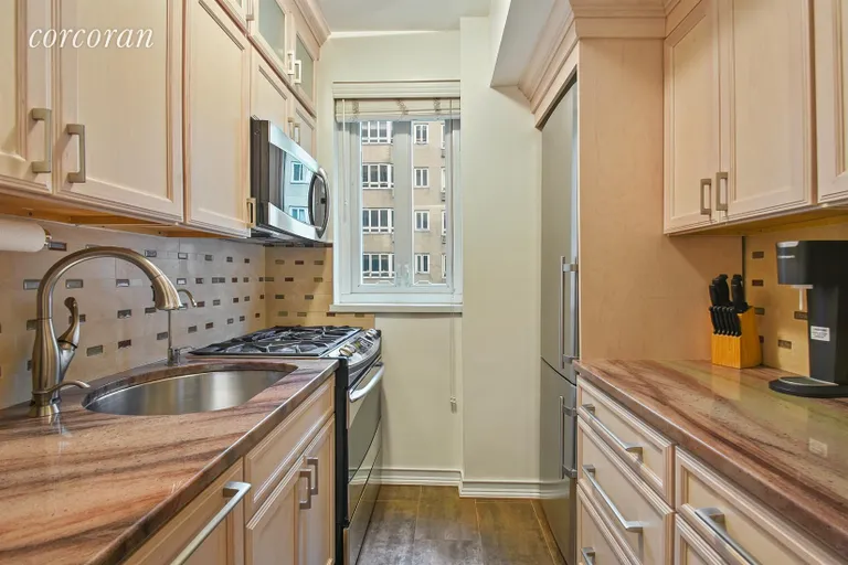 New York City Real Estate | View 333 West 57th Street, 301 | Kitchen | View 5