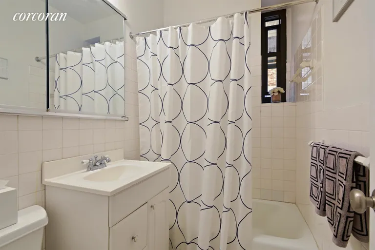 New York City Real Estate | View 257 Central Park West, 7G | Updated Bathroom | View 5