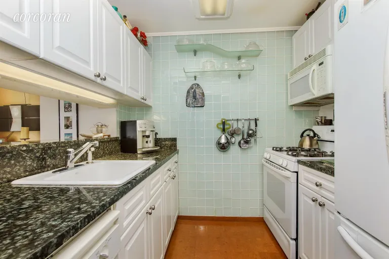 New York City Real Estate | View 404 East 76th Street, 22C | Kitchen | View 2