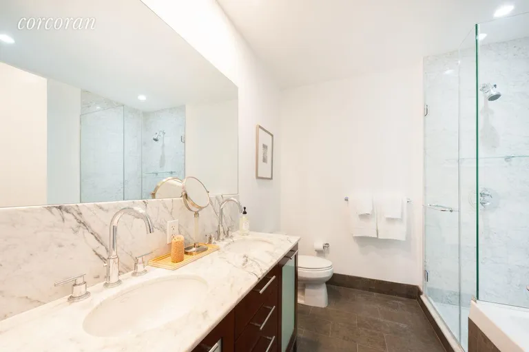 New York City Real Estate | View 100 Jay Street, 7G | Exquisite Master Spa Bath | View 5