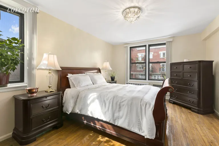 New York City Real Estate | View 599 East 7th Street, 1R | room 3 | View 4