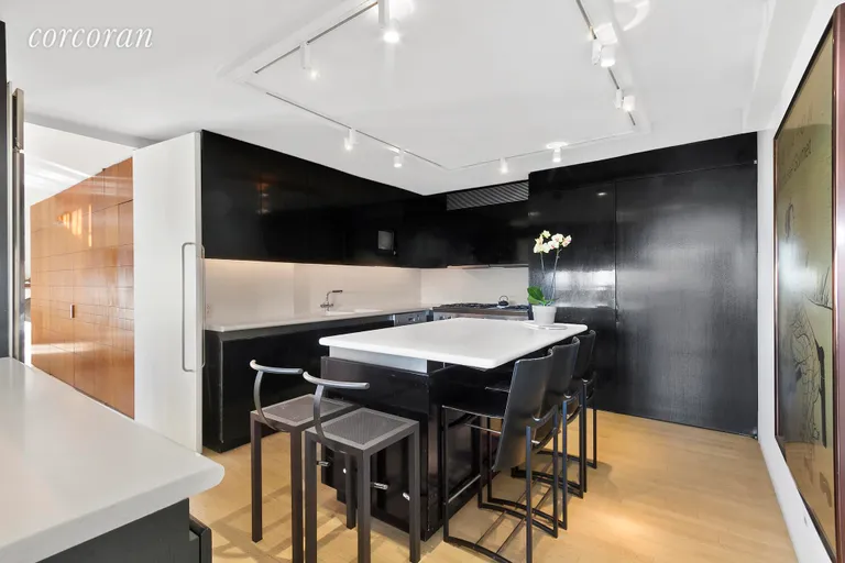 New York City Real Estate | View 201 West 70th Street, PH 42AB | Chef's Kitchen | View 12