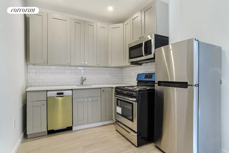 New York City Real Estate | View 739 President Street, 1A | 2 Beds, 1 Bath | View 1