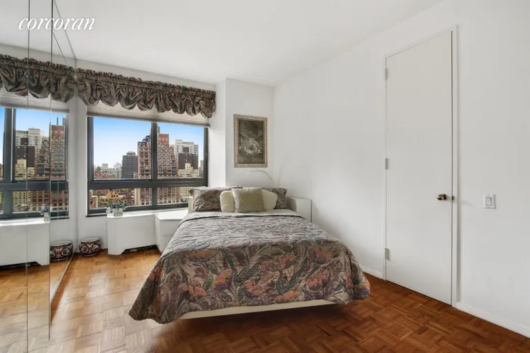 New York City Real Estate | View 100 United Nations Plaza, 20A | Master Bedroom with lots of storage | View 4