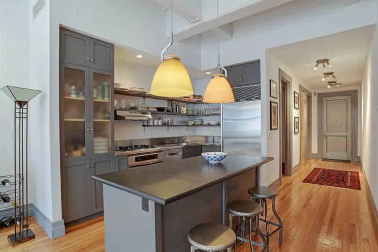 New York City Real Estate | View 1 Main Street, 5G | Kitchen | View 3
