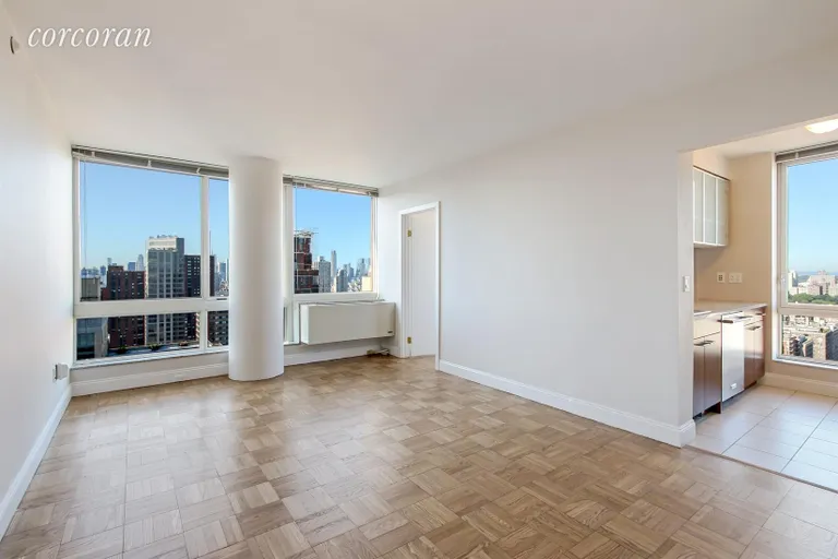 New York City Real Estate | View 215-217 East 96th Street, 41E | Living Room | View 4