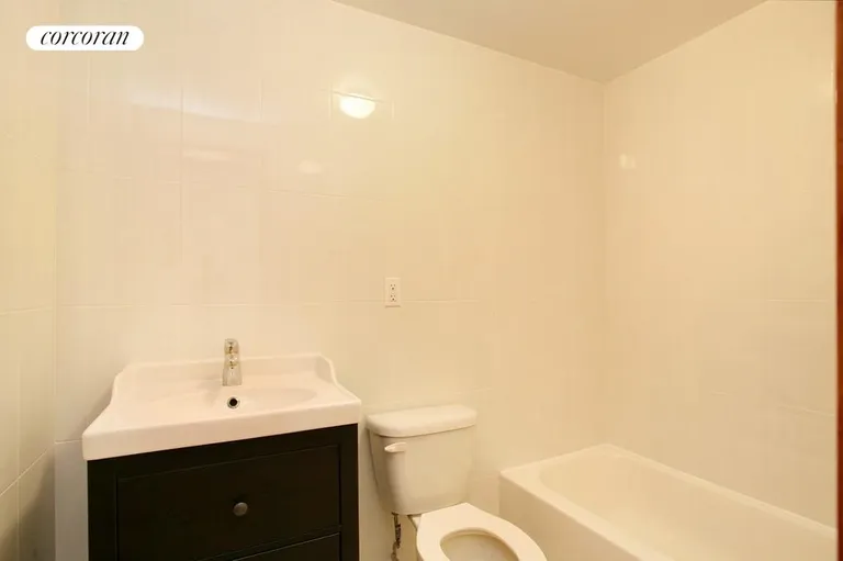 New York City Real Estate | View 382A 6th Avenue, Garden | Crisp Bathroom | View 6