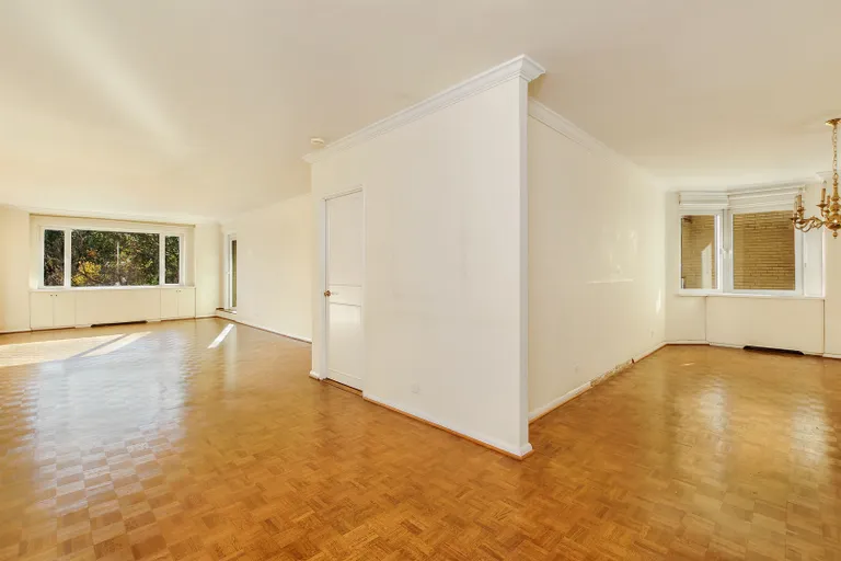 New York City Real Estate | View 180 East End Avenue, 5C | Living Room / Dining Room | View 6